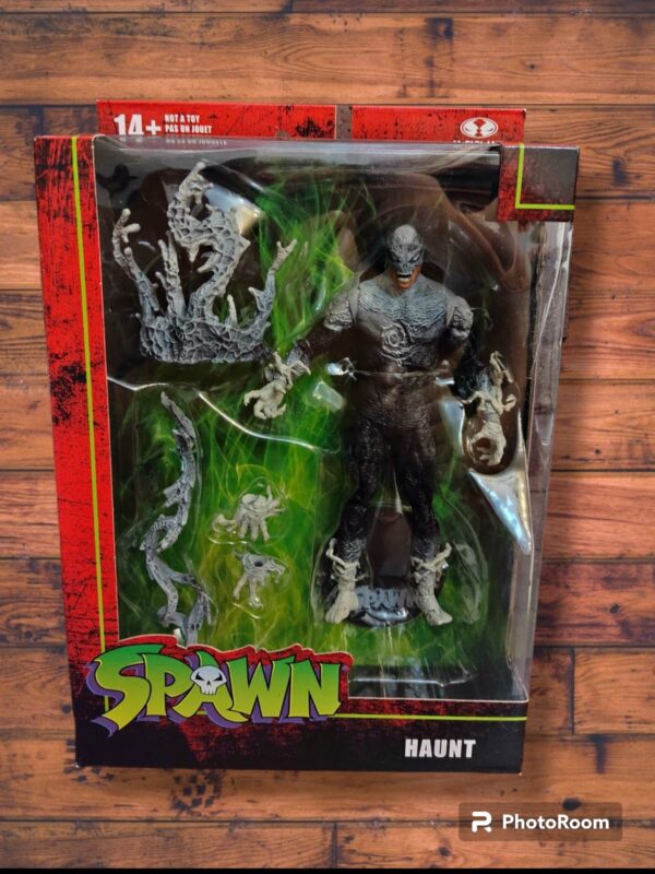 Figura de colección de Haunt, basada en el cómic con el mismo nombre, creación de Todd Mcfarlane y Robert Kirkman.