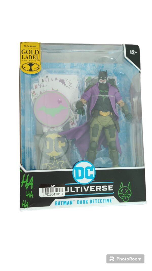 Figura de colección de la marca Mcfarlane Toys, combinación entre Batman y el Joker.