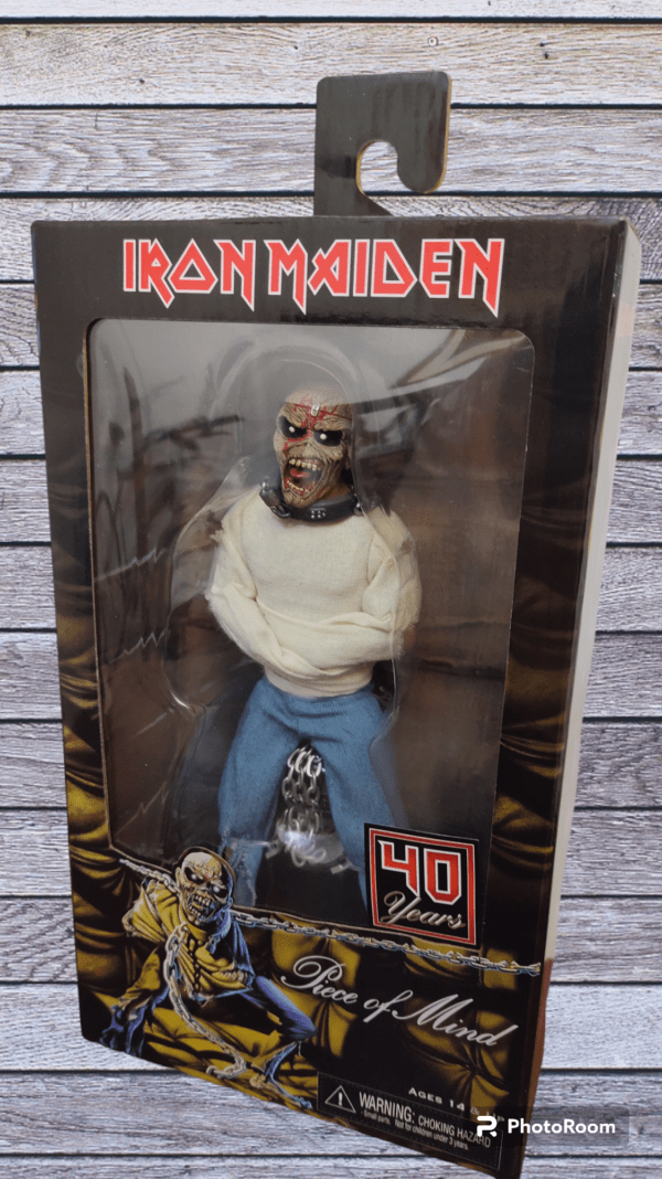 Eddie piece of mind, una gran version de la mascota de Iron Maiden. Figura de colección.